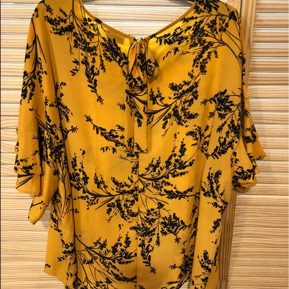 A.N.A. A New Approach - A gorgeous Blouse - Picture 1 of 6